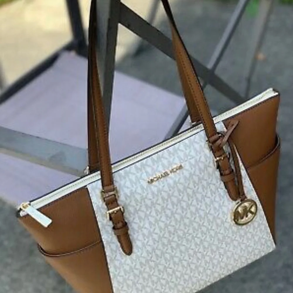 Michael Kors tote